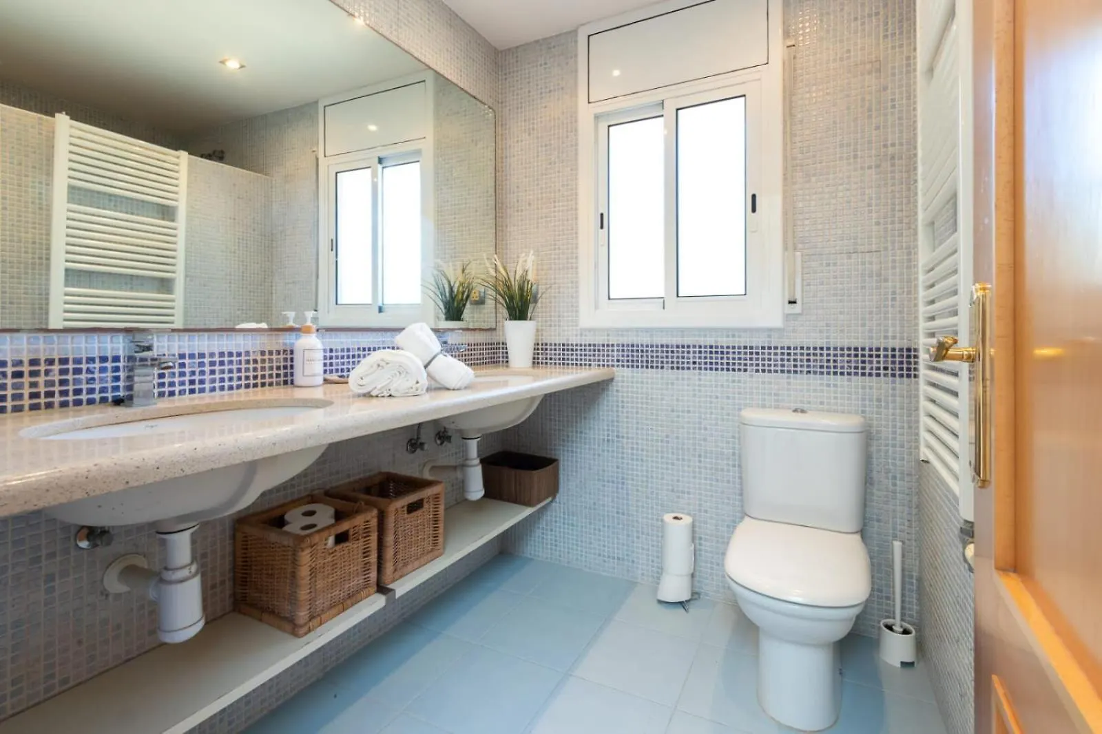 Casa Chalet Con Piscina Lloret De Mar Villa Vakantiehuis